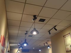 -利姐牧牛匠老火锅(兰花店)
