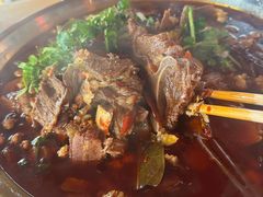 -大众跷脚牛肉馆·非遗传承单位(峨眉山店)