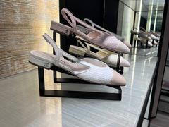 -CHANEL(恒隆广场店)