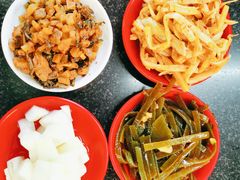 -丫丫桂林米粉(学府店)