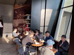 -星巴克(七宝领展广场1F店)