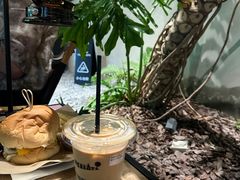 -J Create城市露营咖啡·简餐·宠物(上海动物园店)