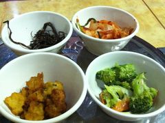 开胃菜-郑阿姨的家·이모네·韩料&烤肉(武川路店)