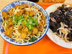 -陈记肥肠面馆