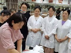 -首脑美容美发化妆美甲培训学校(龙岗校区)