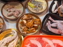 -尚品海鲜肥牛自助火锅(湖明店)