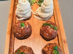 手剁猪肉丸-享月汤皇·海鲜小火锅·聚会(曲江创意谷店)