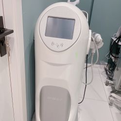 -菩羽·专业美胸·连锁养护中心