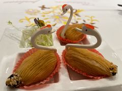 榴莲天鹅酥-粤珍轩·家宴·广式茶点(新城广场店)