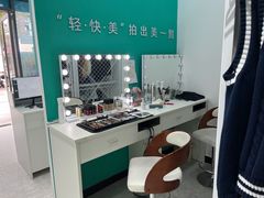 -拍刻风照相馆(花都融创店)