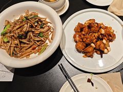 -国人川菜(李家村建东街店)