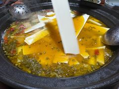 -小饕荟雅安贡椒鱼鲜馆(广福桥店)