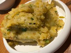 酸腌菜老奶洋芋-云海肴·汽锅鸡·云南代表菜(天山百盛优客店)