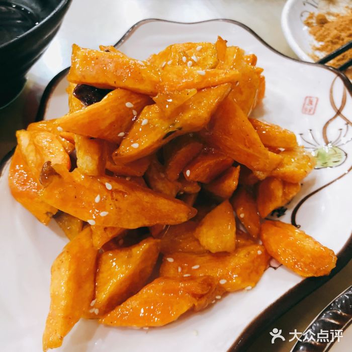 大军老东北家乡菜粗粮馆(新世纪花园店)拔丝地瓜图片