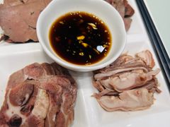 -卓正国际酒店·膳衡食府