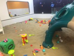 -玩塾品格乐园(宇宙太空龙旗店)