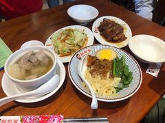 -胡须张鲁肉饭(美食文化馆店)
