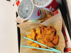 -肯德基(平江新城店)