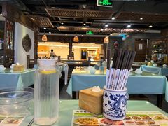 -张氏宽窄巷成都名小吃(茂业百货华强北店)