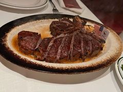 招牌大里脊双人份-Wolfgang’s Steakhouse 沃夫冈牛排馆(上海白玉兰广场店)