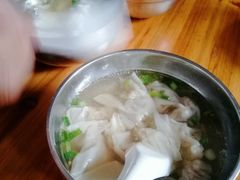 -依云煎包店