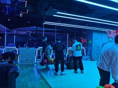 -世代星球·保龄球·镭战真人CS·团建(杨浦店)