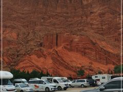 -天山神秘大峡谷