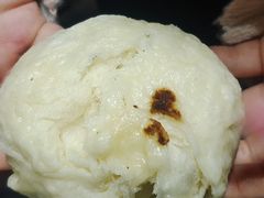-俞记安顺特色破酥包(民生路店)