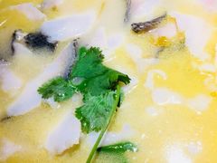 -九锅一堂酸菜鱼(新南凯德直营店)