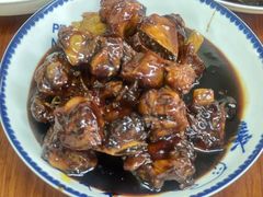 -胡子饮食店