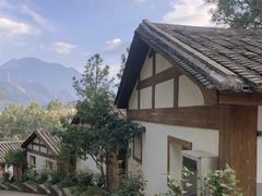 -龙泉山庄