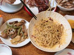-老鼎万春卤菜(五代传承创始老店)