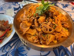 -川流不息·地道川菜·小龙虾(新松江路店)