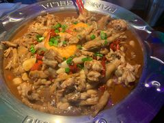 牛蛙煲-胖哥俩肉蟹煲(来福士店)