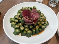 黑椒牛肉拼秋葵-将相和·海鲜蒸饺大连菜