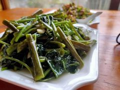 炒空心菜-临江餐馆二楼美食部落