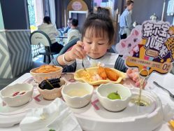 -奈尔宝·儿童乐园·亲子餐厅(星河湾店)