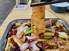 一盘火锅粉-杨老头鲜货烧烤(太古里店)
