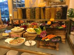 自助取餐区-广州凤凰城酒店-维也纳西餐厅