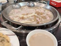 -老来福·非遗酸汤兔(凯旋路店)