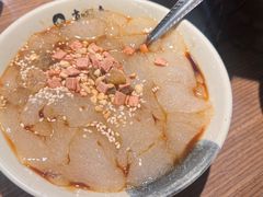 -肖四女乐山跷脚牛肉(世博源店)