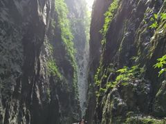 -龙水峡地缝景区