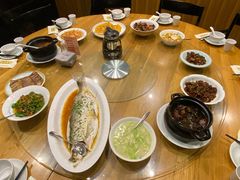 -啄佬食堂