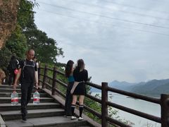 -羚羊峡古栈道森林公园