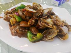 -鹏城人家海鲜酒家·23年老字号(较场尾店)