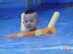 -龙格亲子游泳•水育早教运动中心
