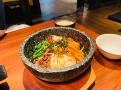 -焼肉まんぐう