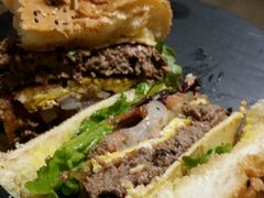 -HIGH FIVE哈福手工汉堡(桂林路店)