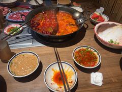 -袁山山重庆火锅(丈八北路店)