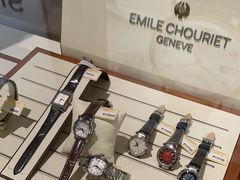 -亨吉利世界名表中心(飞亚达大厦店)